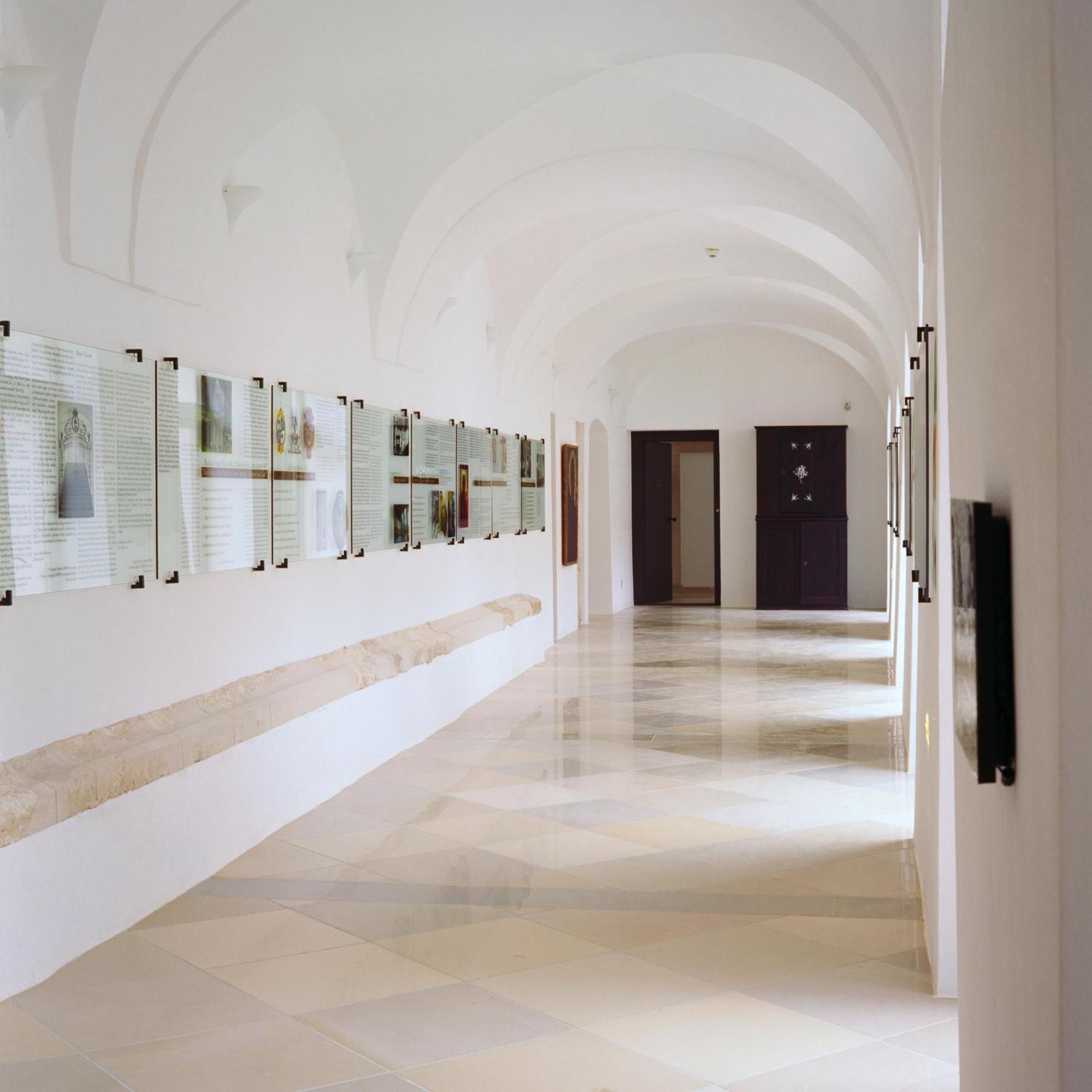 Sopron Monastery Hotel Bagian luar foto