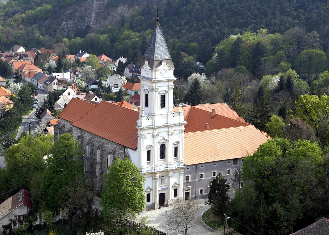 Sopron Monastery Hotel Bagian luar foto